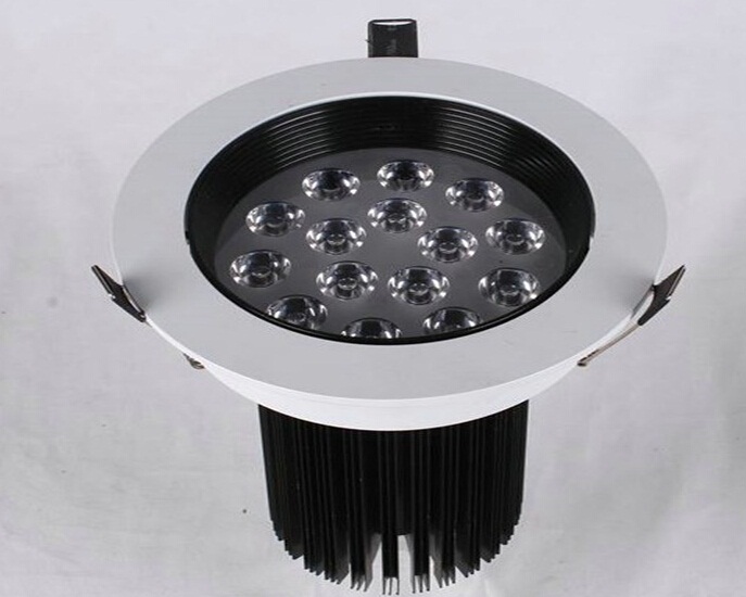 （白加黑）防眩光天花燈配太陽(yáng)花